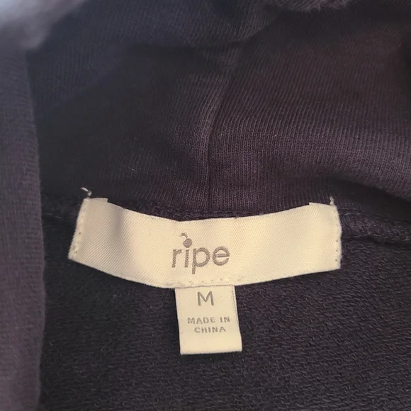 Ripe Maternity and Nursing Joey Pullover Navy Medium - Picture 4 of 5